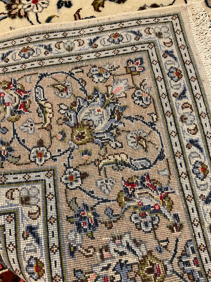 Persian Kashan Rug, 6'6" x 9'8", in beige, brown, ivory and navy - photo 3