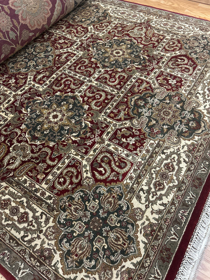 Indian Agra Jaipur Rug, 9'2" x 12'2", in burgundy, grey and ivory - photo 2