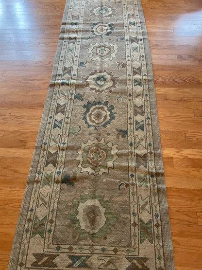 Turkish Oushak Runner, 3'1" x 10'4", in grey, ivory and teal - photo 3