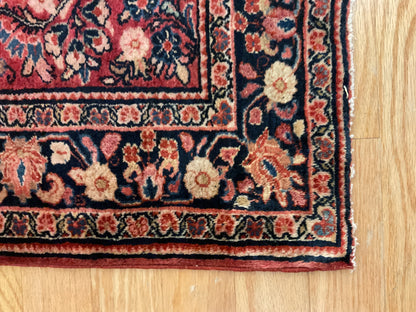 Antique Persian Sarouk Rug, 3'3" x 4'8", in ivory, navy, red and salmon - photo 2