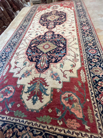 Indian Serapi Runner, 5'8" x 11'10", in black, green, ivory and red - photo 6