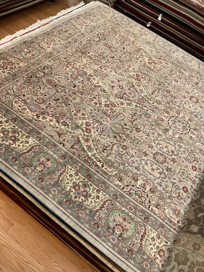Pakistani Persian Rug, 9'1" x 12'2", in beige, grey, ivory and rose - photo 2