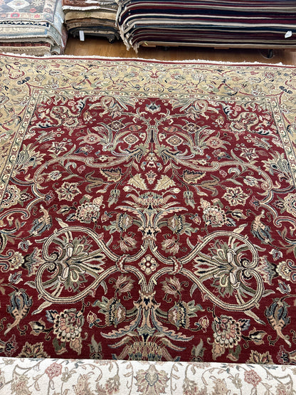 Indian Agra Jaipur Rug, 9'3" x 12'5", in burgundy, gold and ivory - photo 2