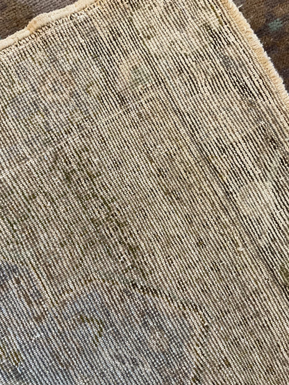 Vintage Turkish Anatolian Rug, 4'7" x 8'8", in green, grey, khaki and periwinkle - photo 4