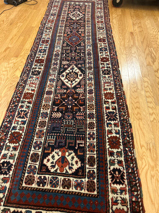 Russian Kazak - 3.8x13.2 - Z557761