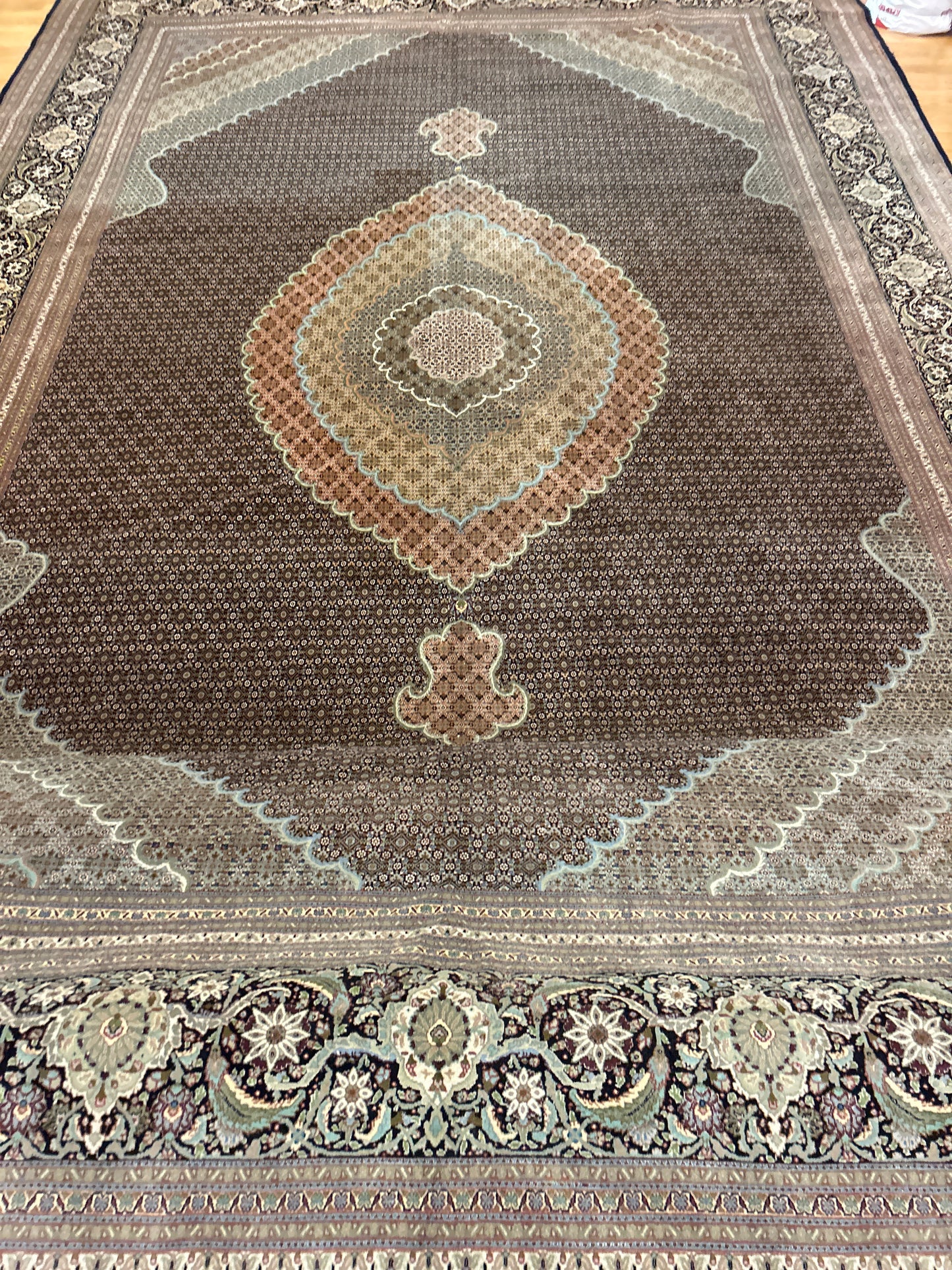 Persian Tabriz W/silk - 12.11x19.11 - 113591