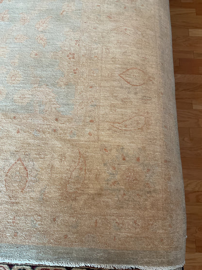 Pakistani Peshawar Rug, 10'1" x 14'3", in baby blue, beige and peach - photo 2