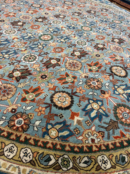 Indian Bidjar Rug, 9'10" x 9'9", in blue, ivory, navy and red - photo 2