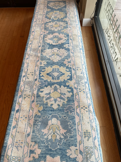Turkish Oushak Runner, 2'9" x 11'9", in blue, gold, ivory and peach - photo 2