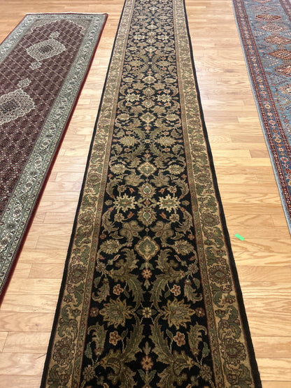 Indian Agra Jaipur Runner, 2'7" x 18'3", in beige, black, gold and green - photo 2