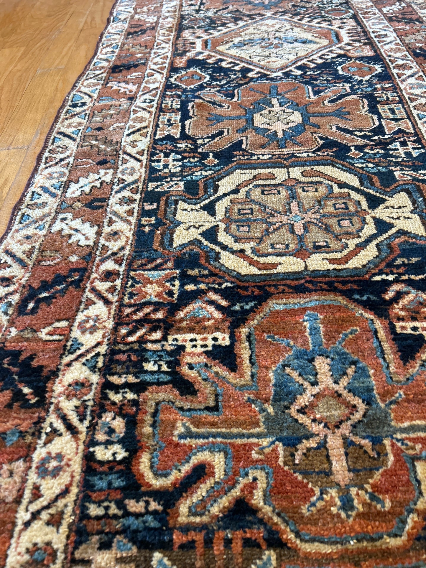 Persian Karajh - 3.4x10.6 - FA117743