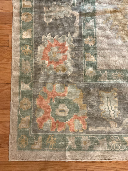Turkish Oushak Rug, 8'8" x 10'4", in beige, green, grey and salmon - photo 4