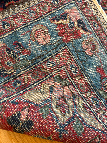Antique Persian Hamadan Rug, 4'3" x 6'7", in blue, ivory, navy and red - photo 4