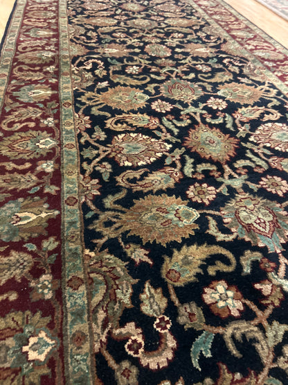 Indian Agra Jaipur Runner, 4'2" x 9'5", in burgundy, gold, green and navy - photo 5