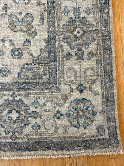 Indian Mohal Rug, 5'7" x 7'11", in blue, grey and ivory - photo 3