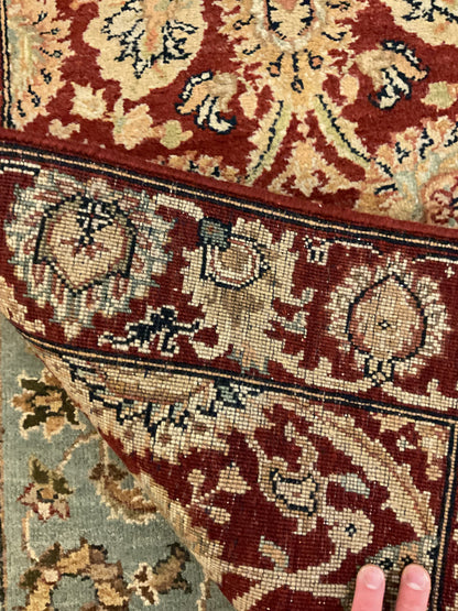 Indian Agra Jaipur Runner, 2'6" x 9', in beige, burgundy and gold - photo 4