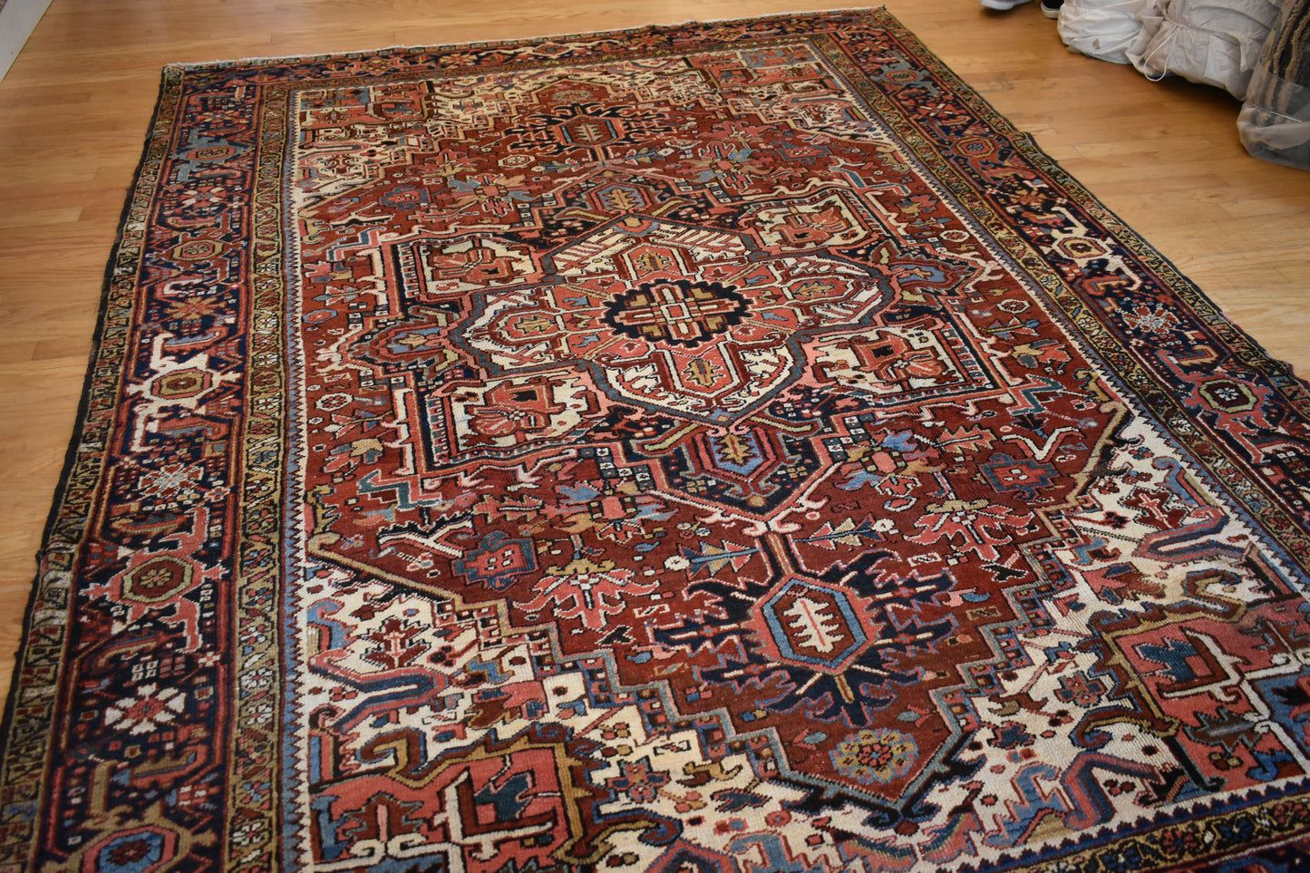 Persian Heriz - 8.0x11.0 - J5709