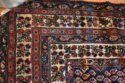 Persian Baktarie Rug, 10'6" x 13'2", in brick, brown, cocoa and gold - photo 2