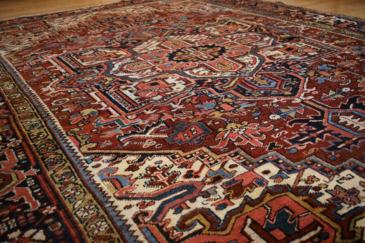 Persian Heriz - 8.0x11.0 - J5709