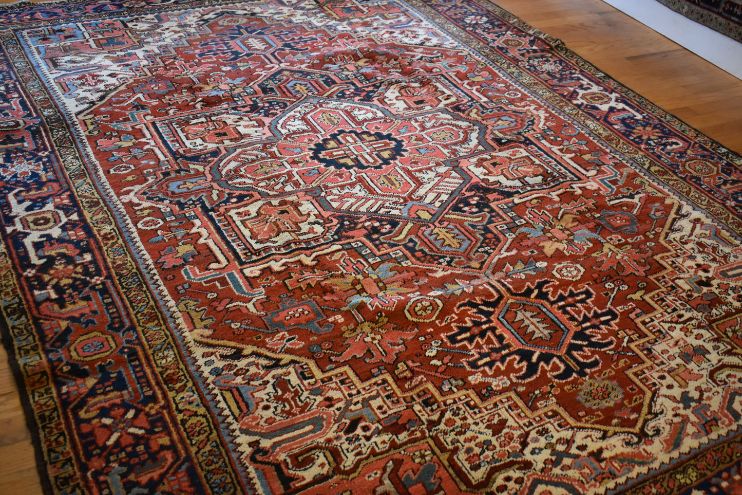 Persian Heriz - 8.0x11.0 - J5709