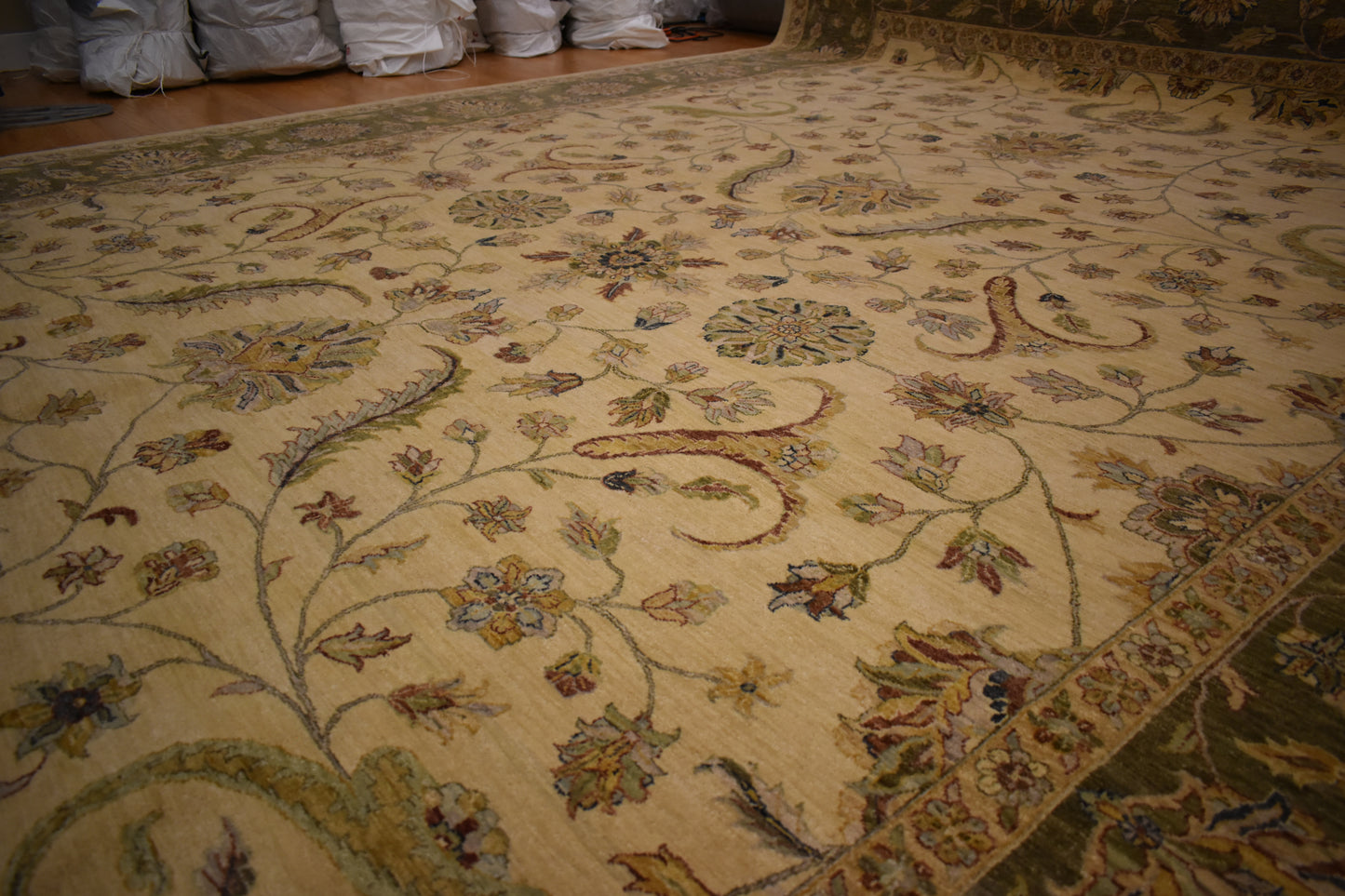 Indian Peshawar - 12.0x18.0 - 352787MA