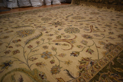Indian Peshawar Rug, 12' x 18', in beige, cream and green - photo 6
