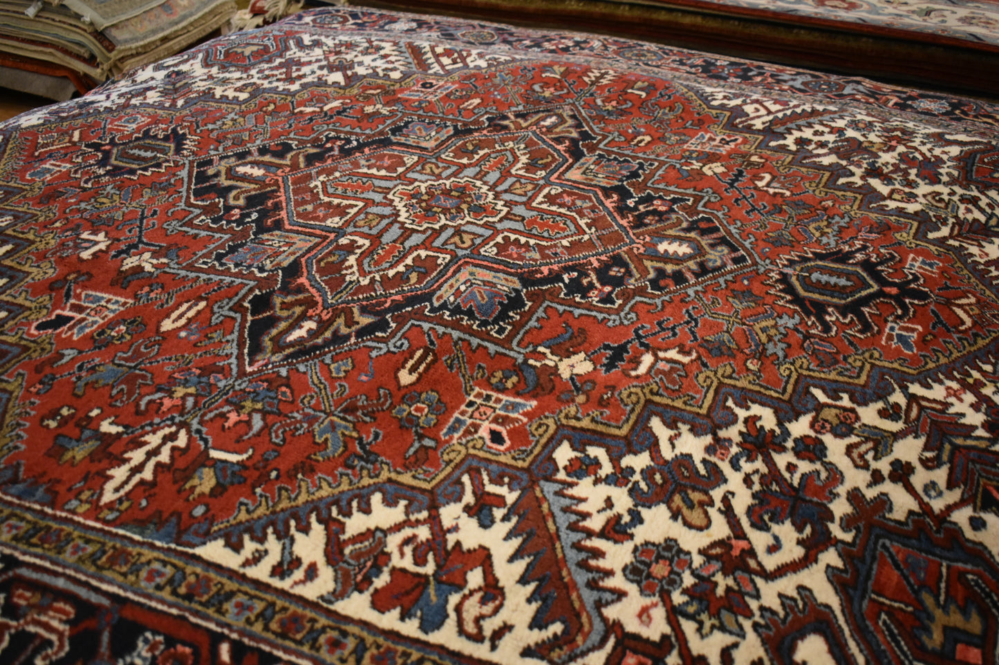 Persian Heriz - 7.9x8.4 - 3359