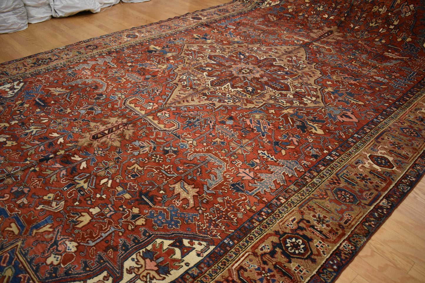 Persian Heriz - 9.6x18.7 - 32022