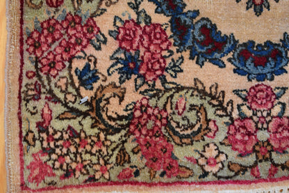 Antique Persian Kerman Rug, 1'11" x 4'2", in blue, green, ivory and pink - photo 2