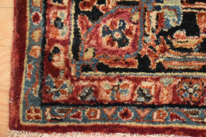 Antique Persian Sarouk Rug, 9' x 12', in burgundy, navy and red - photo 2