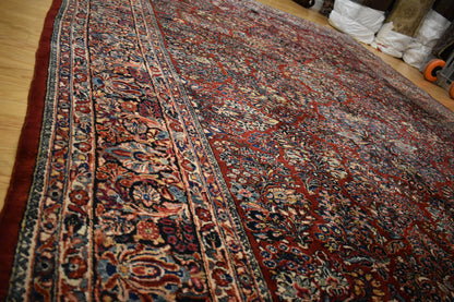 Antique Persian Sarouk Rug, 10'3" x 18'5", in ivory, navy and red - photo 6