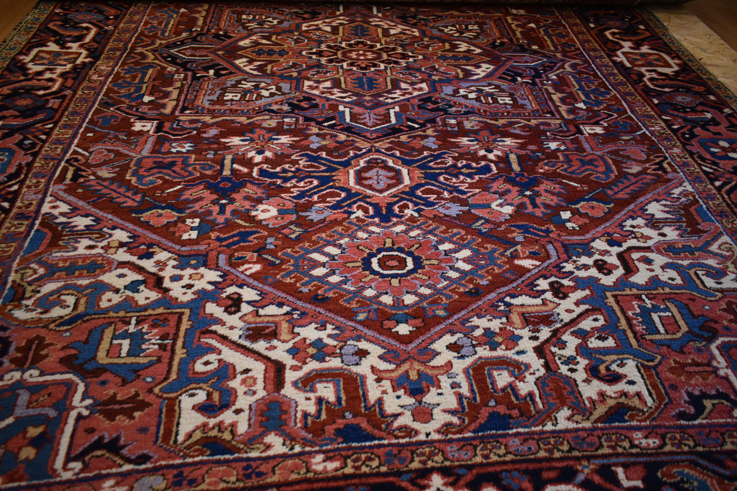 Persian Heriz - 8.9x11.8 - P118