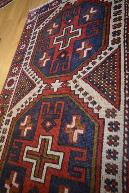 Antique Turkish Anatolian Rug, 2'7" x 4'5", in brown and ivory - photo 5