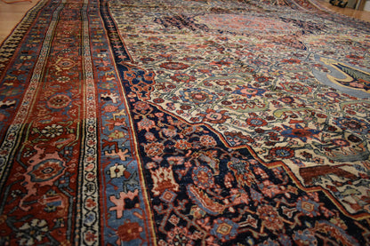 Antique Persian Bidjar Rug, 12' x 20'10", in blue, ivory, navy and red - photo 10
