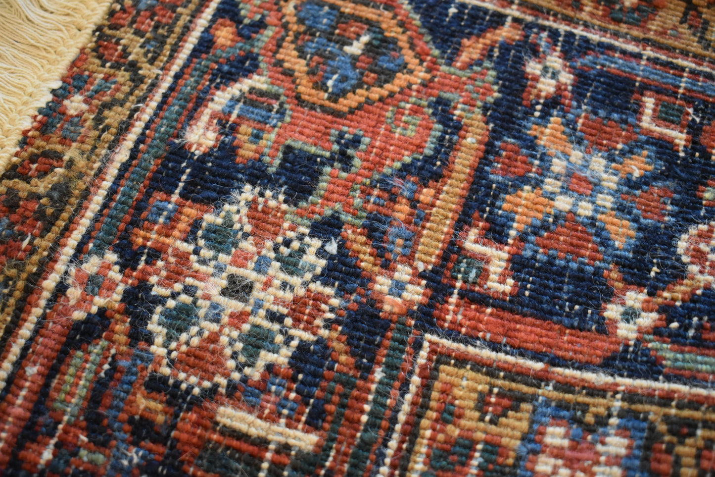 Persian Heriz - 6.4x9.7 - 117731