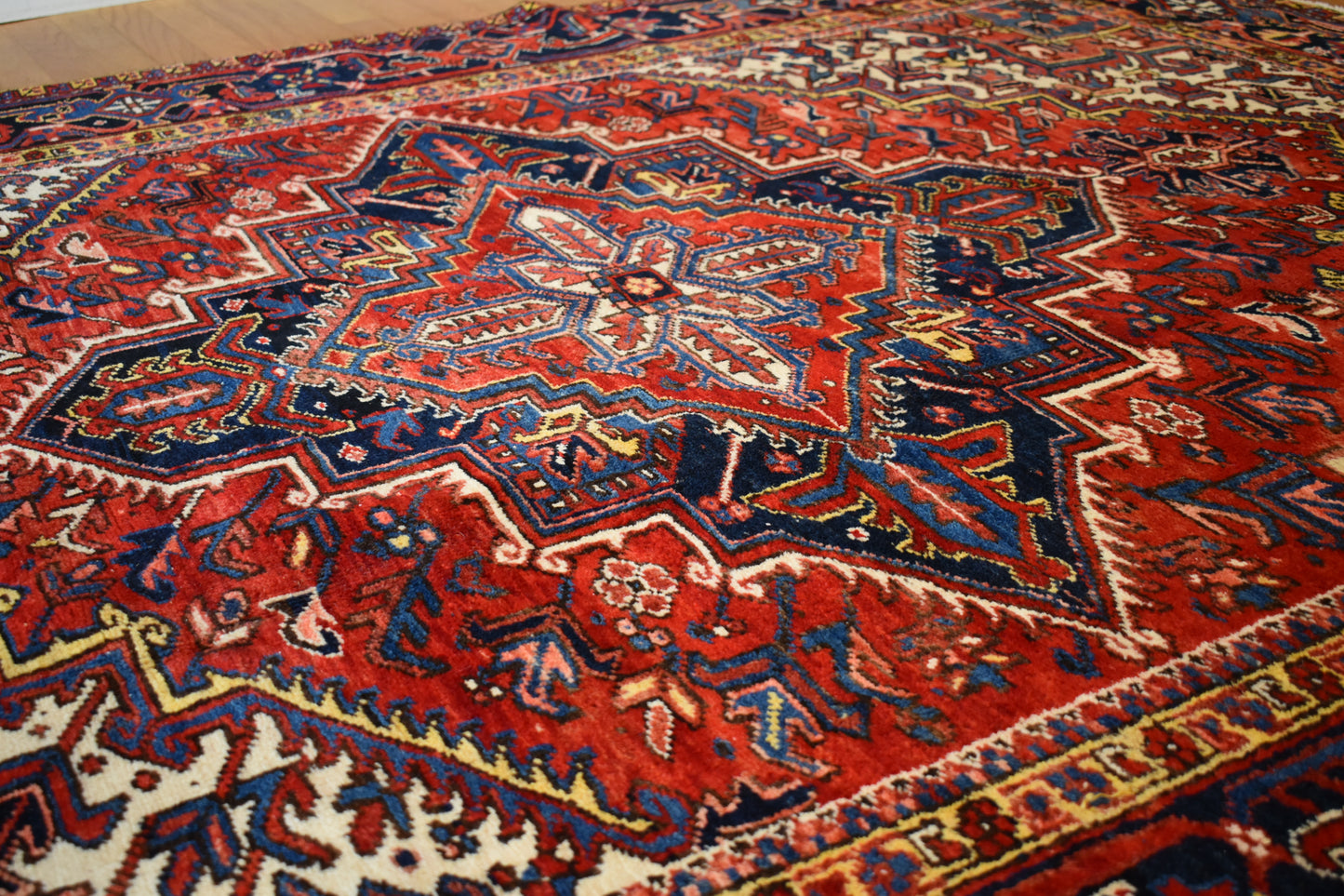Persian Heriz - 7.6x8.10 - 2999