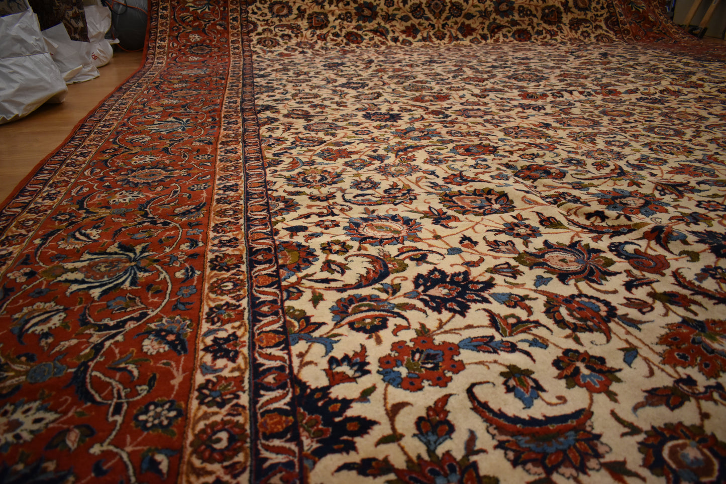 Persian Esfahan - 14.4x22.0 - P136