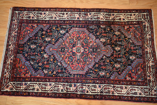 Persian Hamadan - 2.8x4.4 - P236