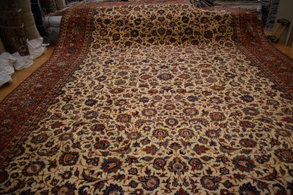 Vintage Persian Esfahan Rug, 14'4" x 22', in blue, ivory, navy and red - photo 8
