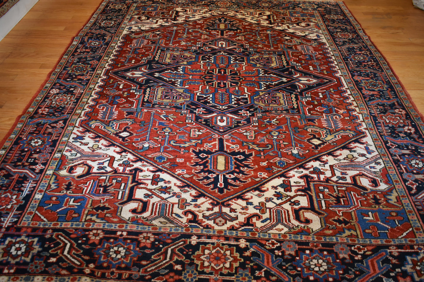 Persian Heriz - 7.2x9.6 - 5007