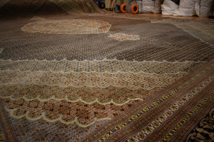 Vintage Persian Tabriz Rug with Silk, 12'11" x 19'11", in black, cocoa, salmon and sea moss - photo 8
