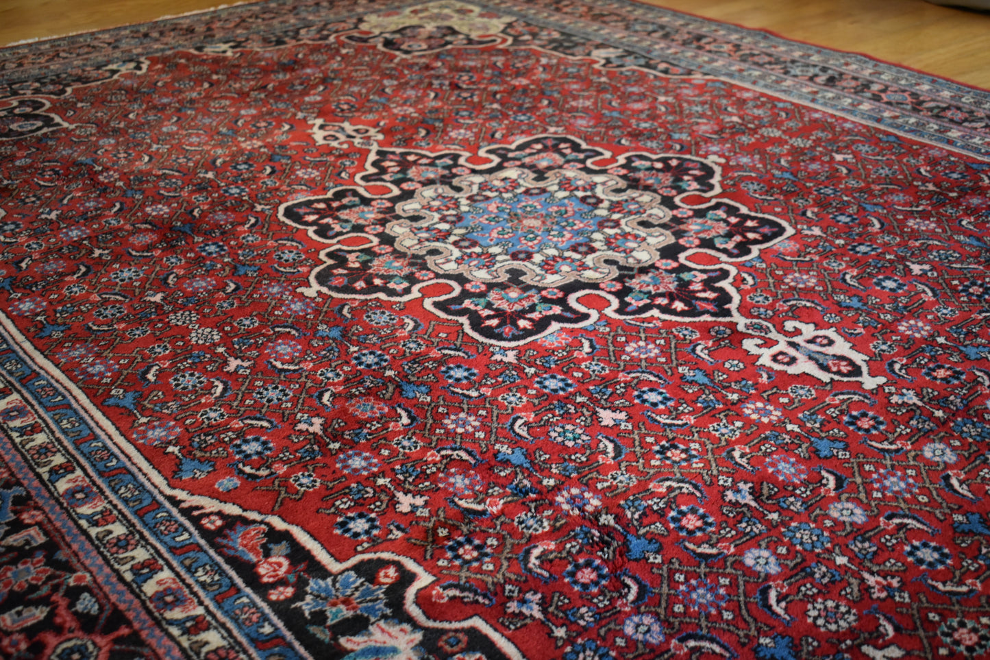 Persian Bidjar - 7.2x10.0 - 116543