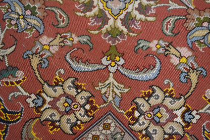 Persian Tabriz Rug with Silk, 9'11" x 13'6", in ivory, navy, pistachio and plum - photo 4