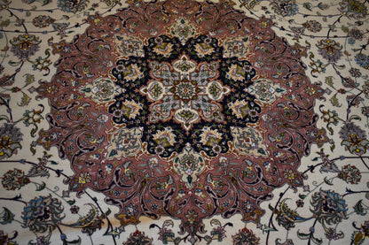 Persian Tabriz Rug with Silk, 9'11" x 13'6", in ivory, navy, pistachio and plum - photo 5