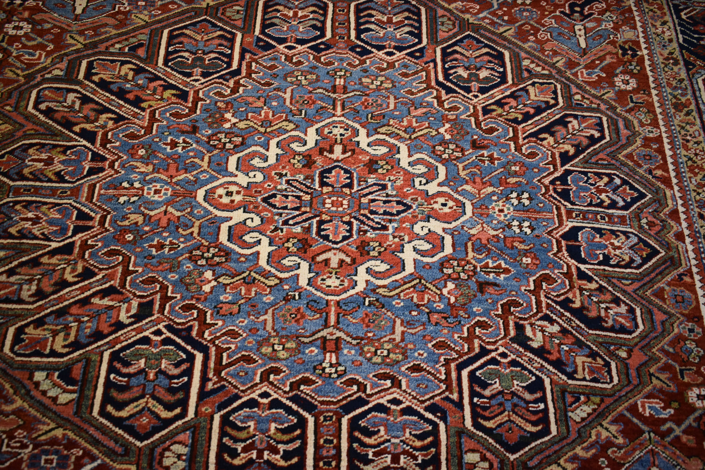 Persian Heriz - 8.0x11.5 - P117