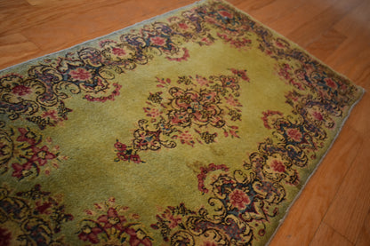 Antique Persian Kerman Rug, 2' x 3'10", in blue, green, pink and pistachio - photo 4
