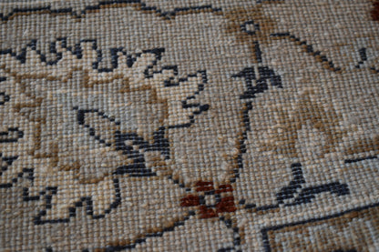 Indian Kashan Rug, 10' x 14', in blue and ivory - photo 5