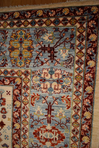 Afghan Serapi Rug, 9'2" x 11'9", in ivory, red and yellow - photo 3