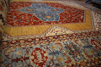 Afghan Serapi Rug, 9'2" x 11'9", in ivory, red and yellow - photo 2