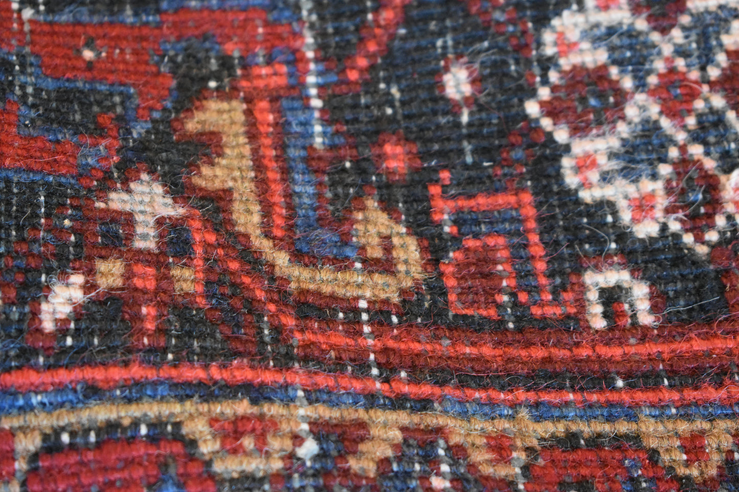 Persian Heriz - 6.11x8.10 - 117763